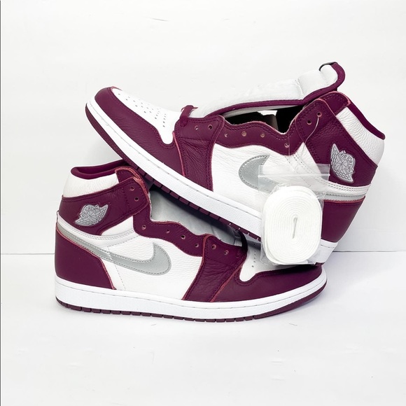Jordan 1 BORDEAUX Size 11$230